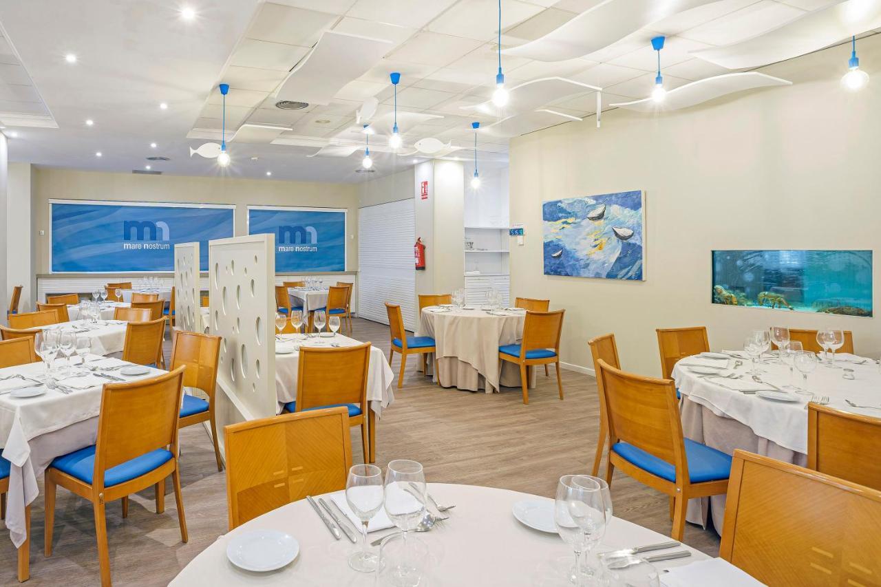 Apartamentos Turisticos Jardines Del Plaza เพนิสโคลา ภายนอก รูปภาพ