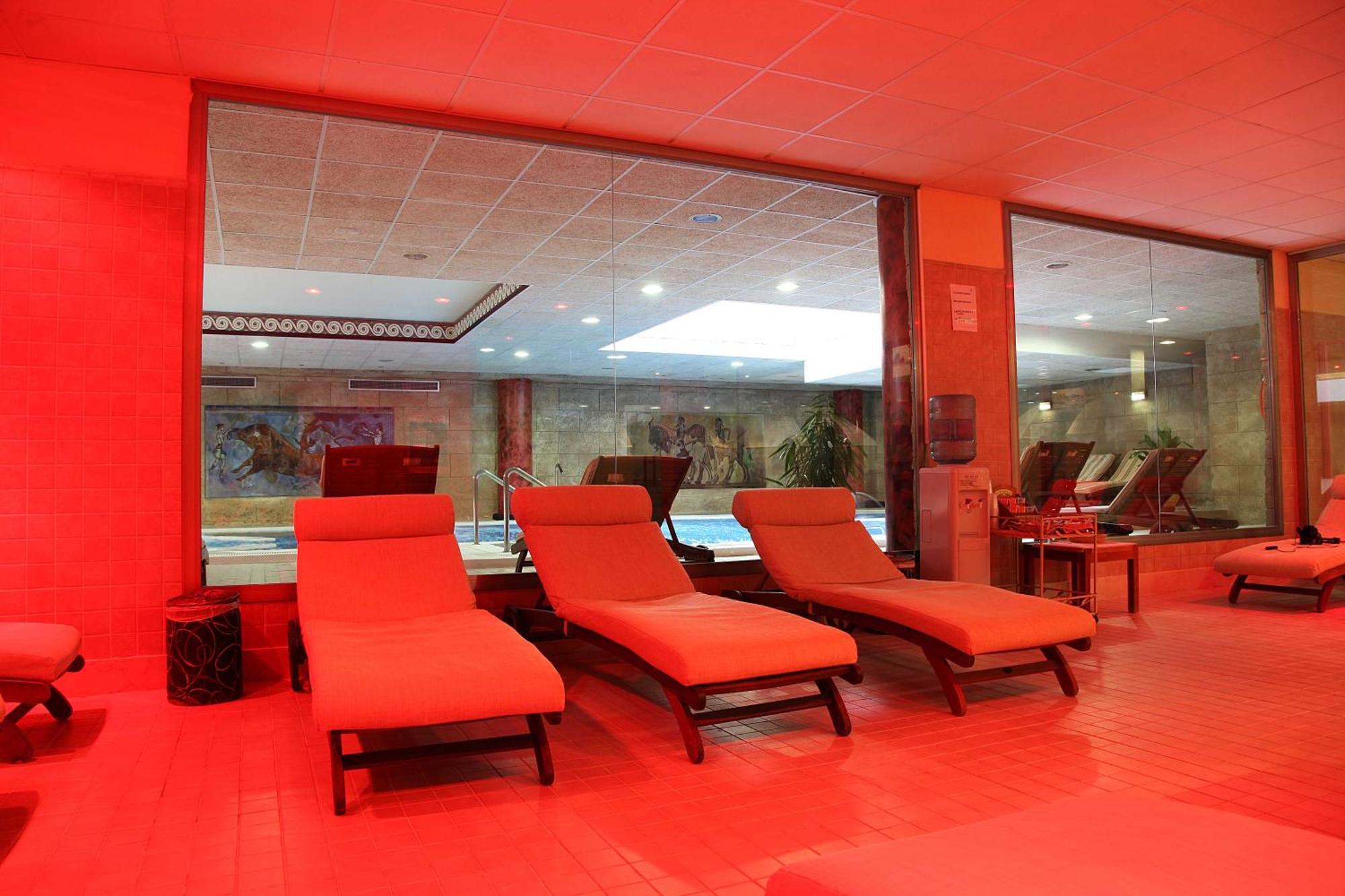 Apartamentos Turisticos Jardines Del Plaza เพนิสโคลา ภายนอก รูปภาพ
